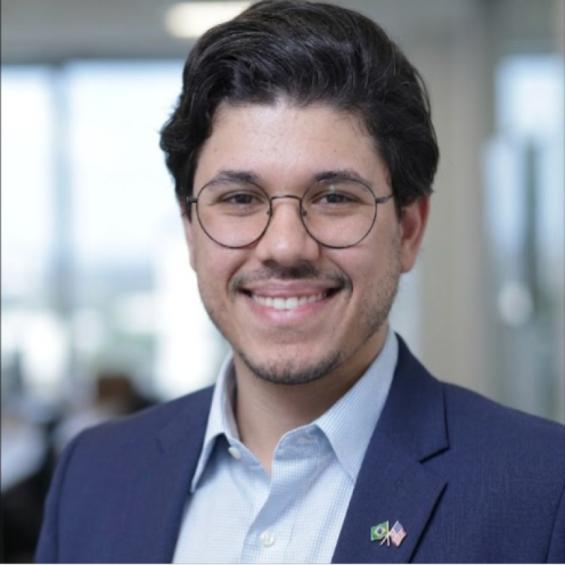 Felipe Sena, fundador da Sena Consulting